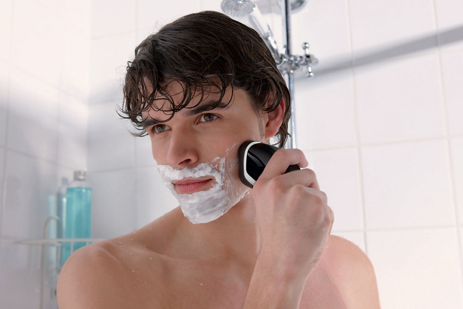 Cách cạo râu đúng để không nguy hại đến sức khỏe nam giới