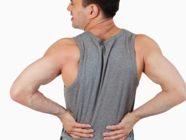 10 mẹo đơn giản trị đau lưng hiệu quả
