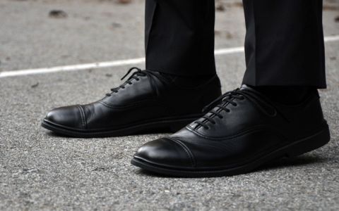 5 mẫu giày mà cánh nam giới nên sở hữu