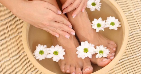 Ngâm chân nước nóng – phương thuốc cho cơ thể khỏe mạnh