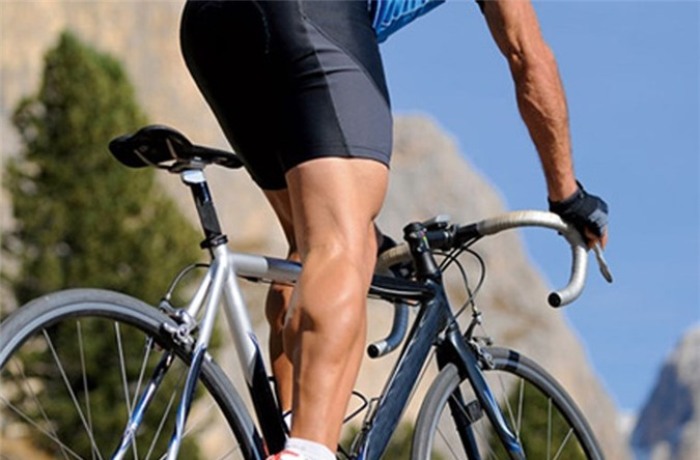 Đạp xe tập thể dục giúp tăng cường sức khỏe