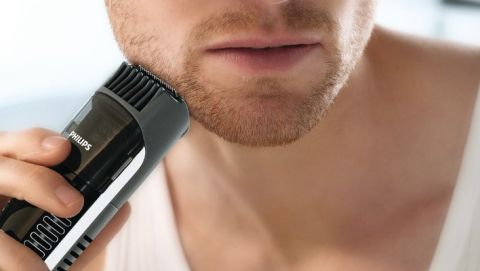 Cạo râu đúng cách với da mụn ở nam giới