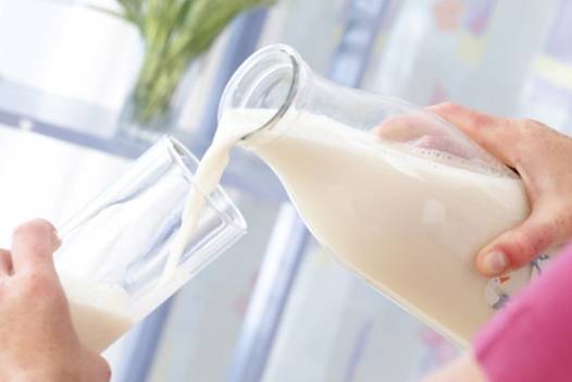 Sữa ít béo ngăn ngừa bệnh Gout
